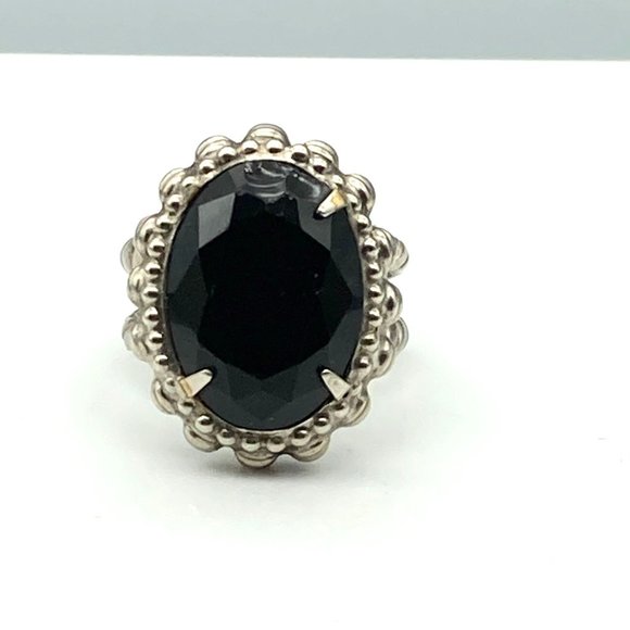 Sorrelli Camellia Ring, Adjustable Silver Tone Rope Band and Faceted Black Oval - Picture 2 of 8